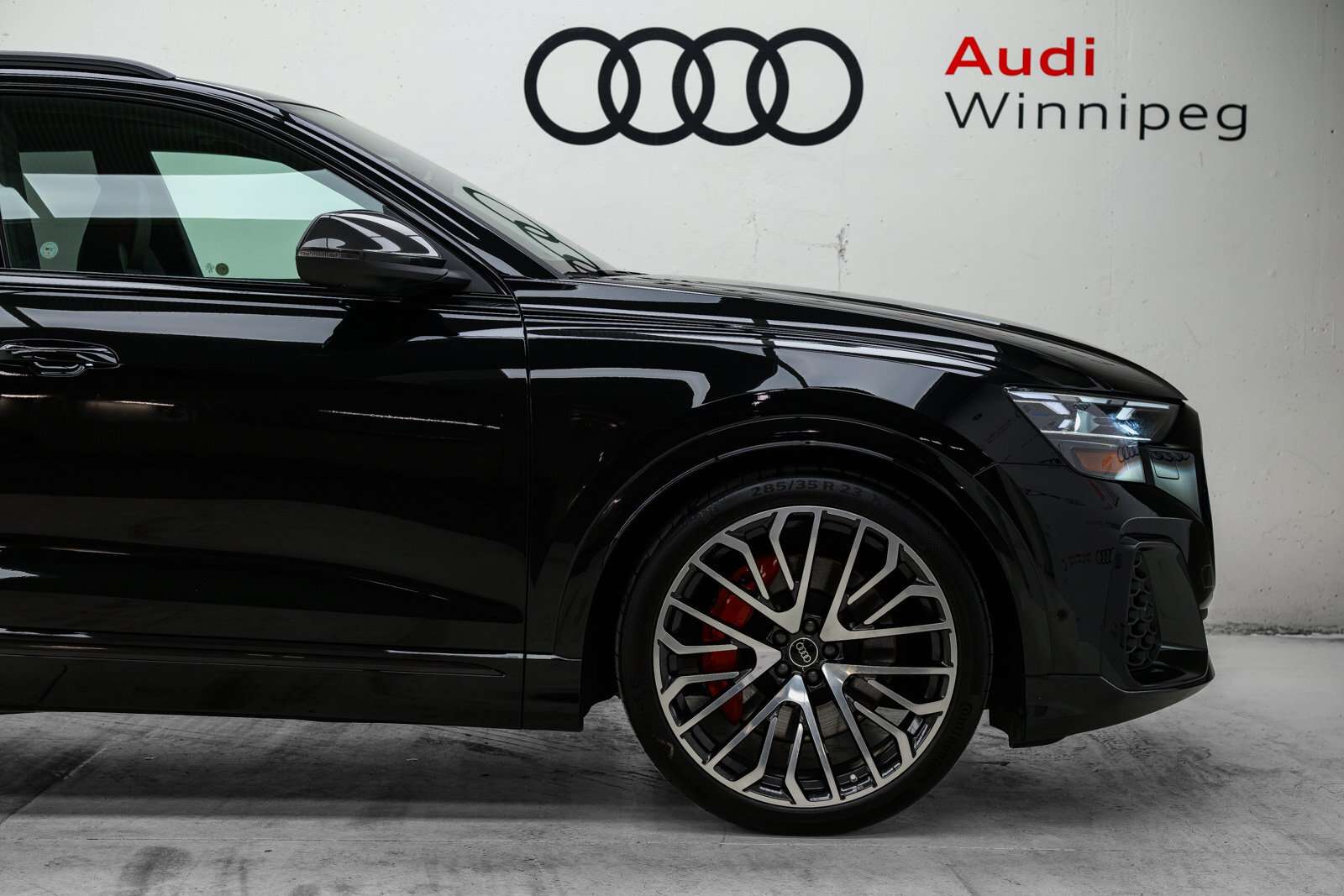2026 Audi SQ8 | Trailer Hitch | Sport Exhaust | Massage Seats | — снимка 1