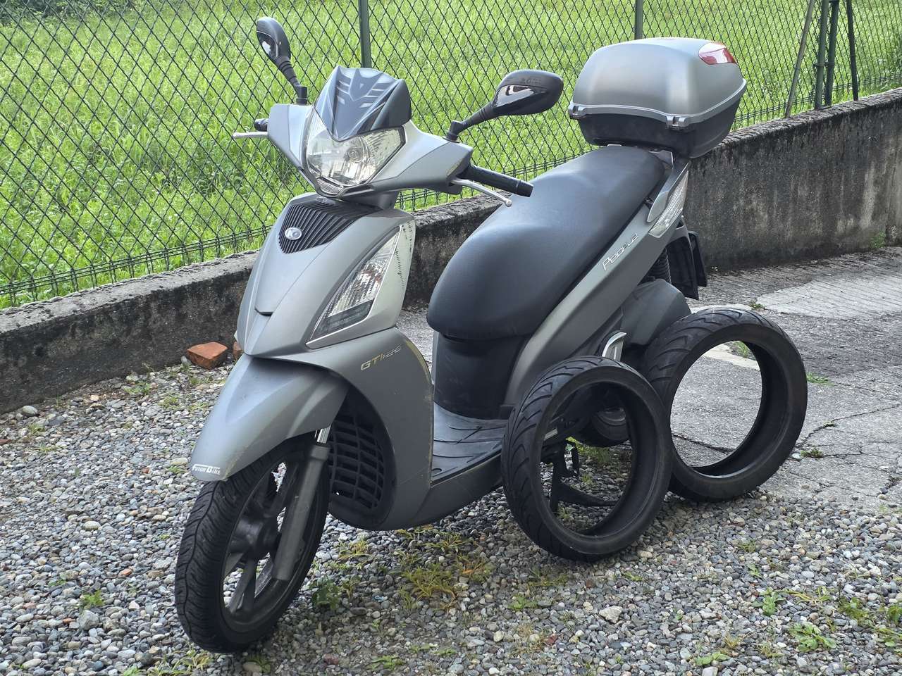 Kymco People GTi 125 GtI
