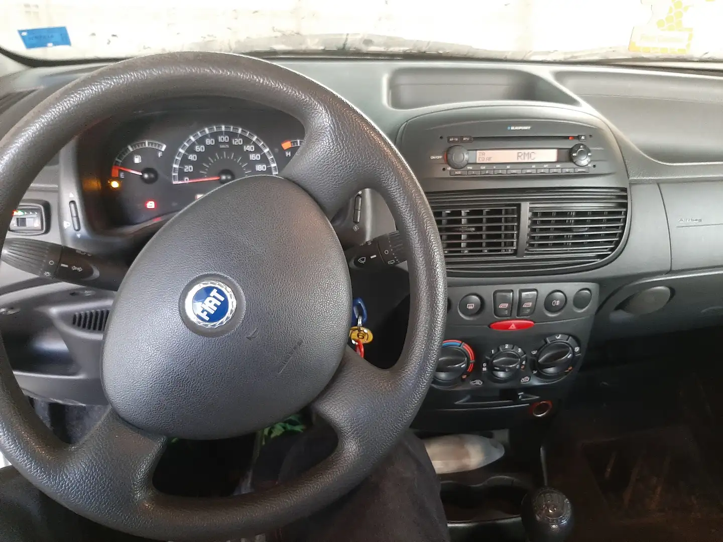 Fiat Punto Punto 5p 1.2 natural power Bianco - 2