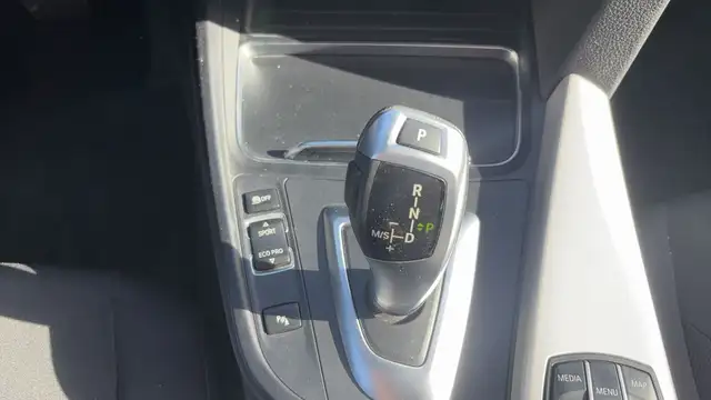 BMW 4 Series view 13