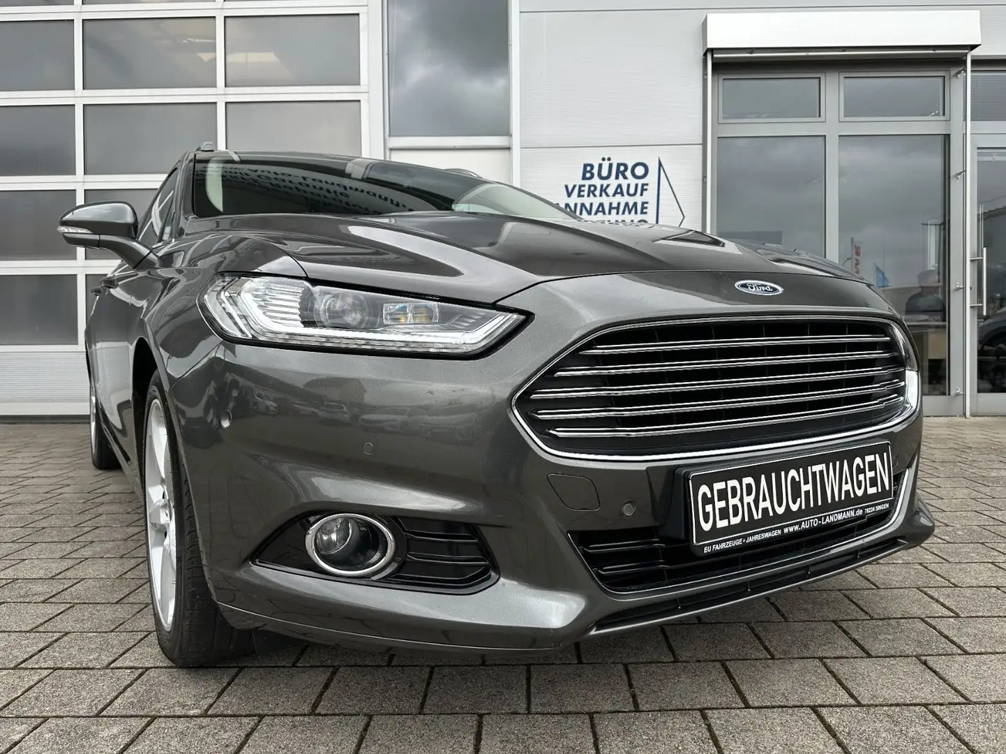 Ford Mondeo Turnier 2.0 Autom. Titanium 1.HD SCHECKH. Gris - 1