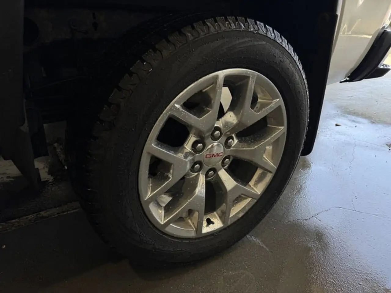 GMC Sierra 1500 снимка GMC Sierra 1500