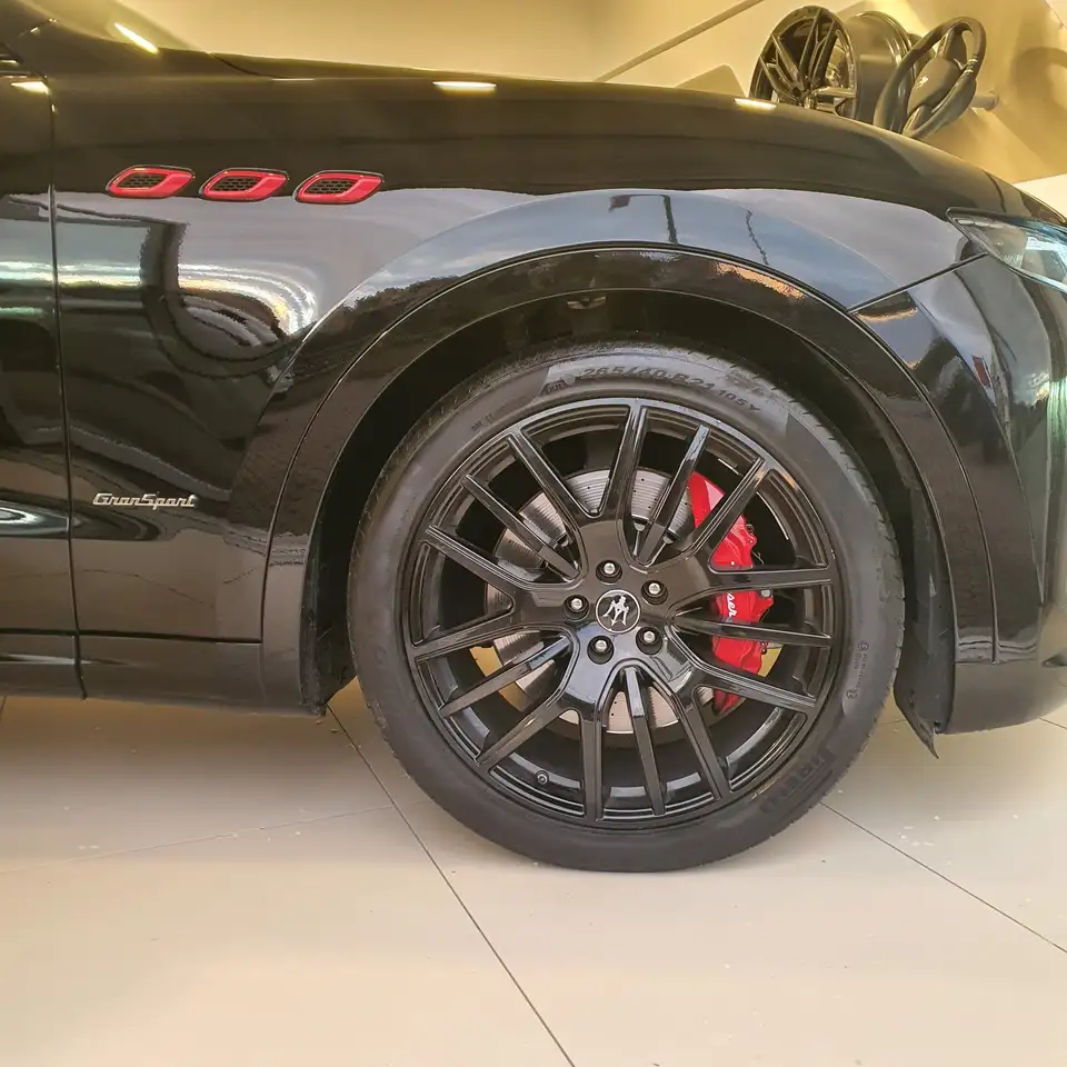 Maserati Levante 2021