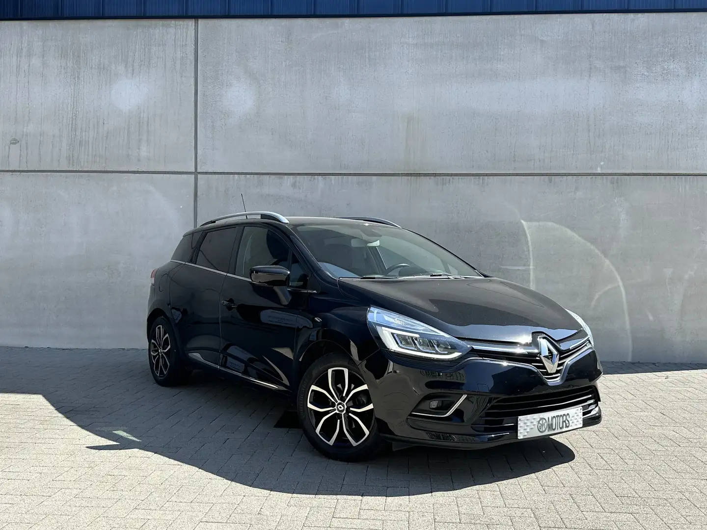 Renault Clio Clio Grandtour INTENS 0,9TCE*CLIMA*PDC*Cruise* Noir - 1