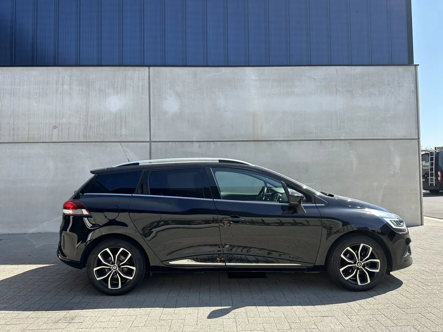 Renault Clio Clio Grandtour INTENS 0,9TCE*CLIMA*PDC*Cruise* Noir - 2