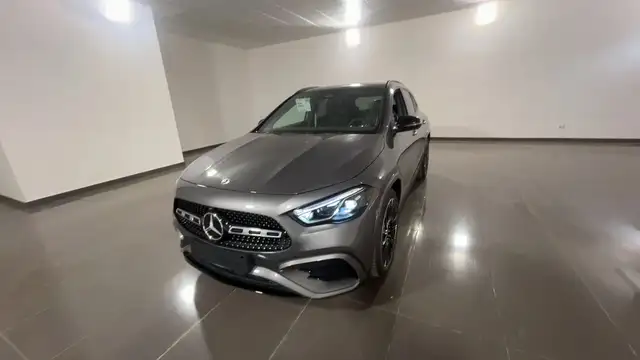 Mercedes-Benz Gla Class main image