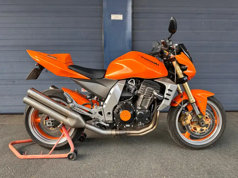 Kawasaki Z 1000 - foto 4
