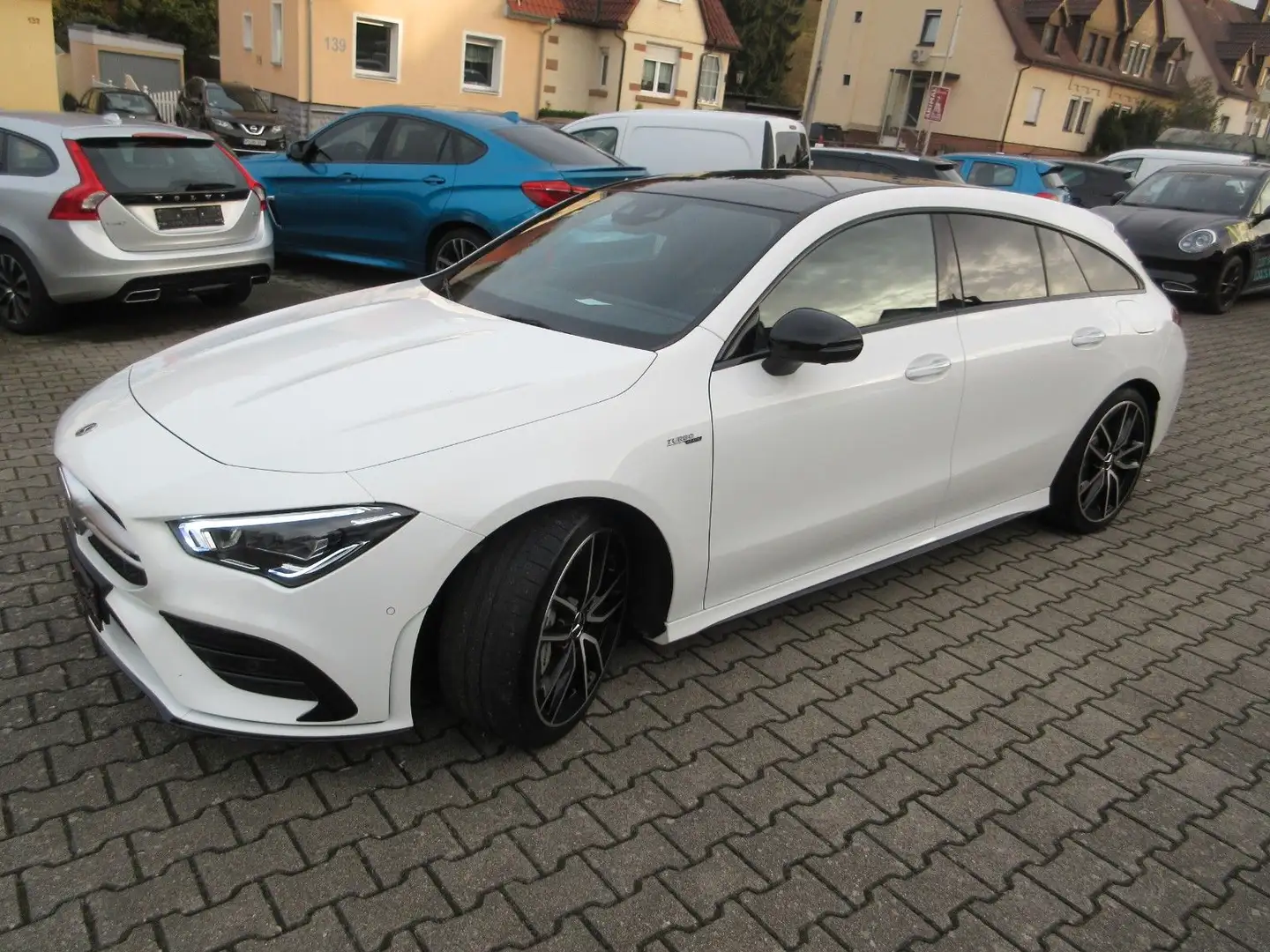 Mercedes-Benz Sonstige CLA 35 AMG Shooting Brake 4Matic/TOPAUSSTATTUNG1 Weiß - 2