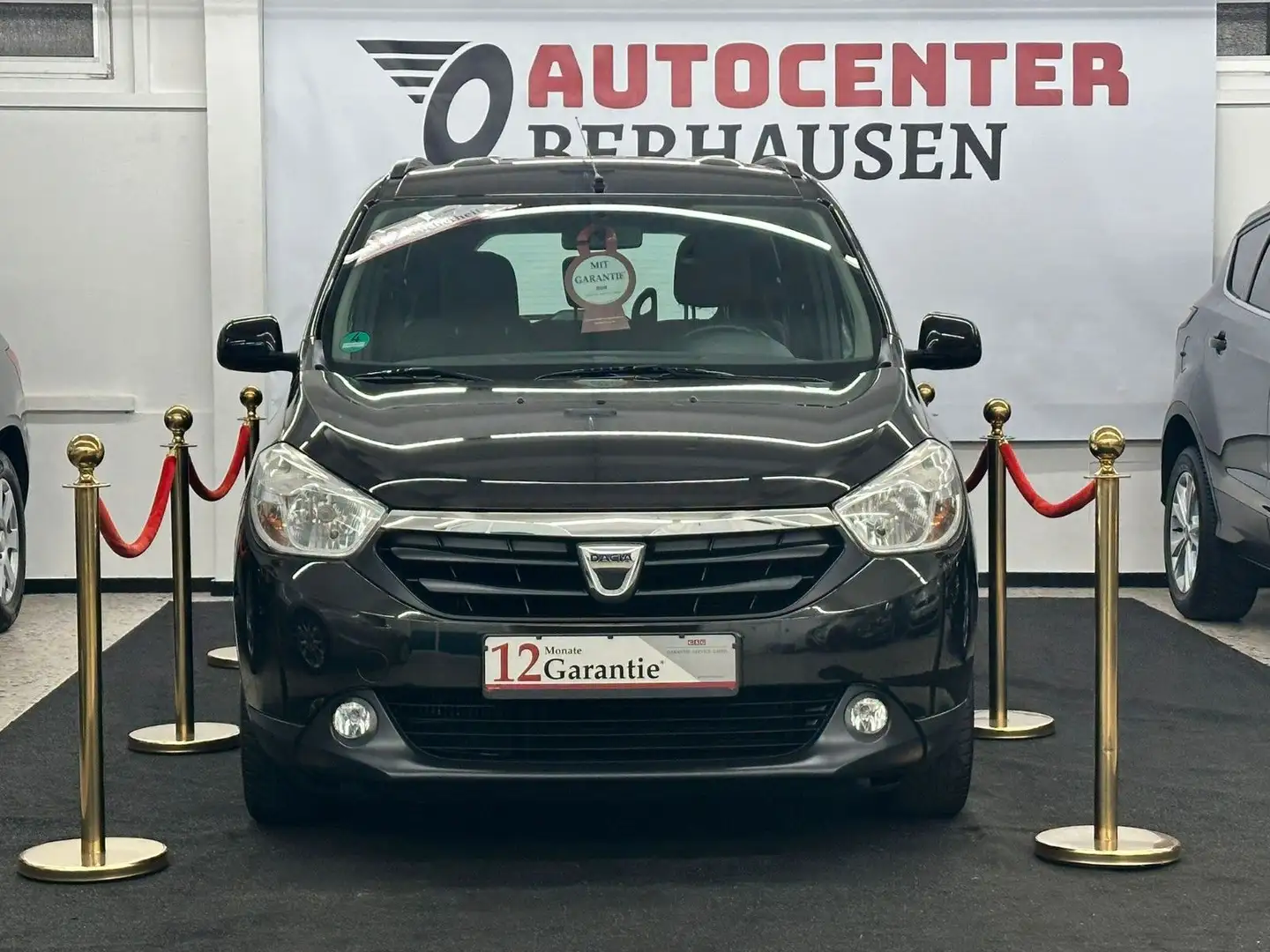 Dacia Lodgy Prestige*KLIMA*NAVI*PDC*AHK*GARANTIE* Schwarz - 1