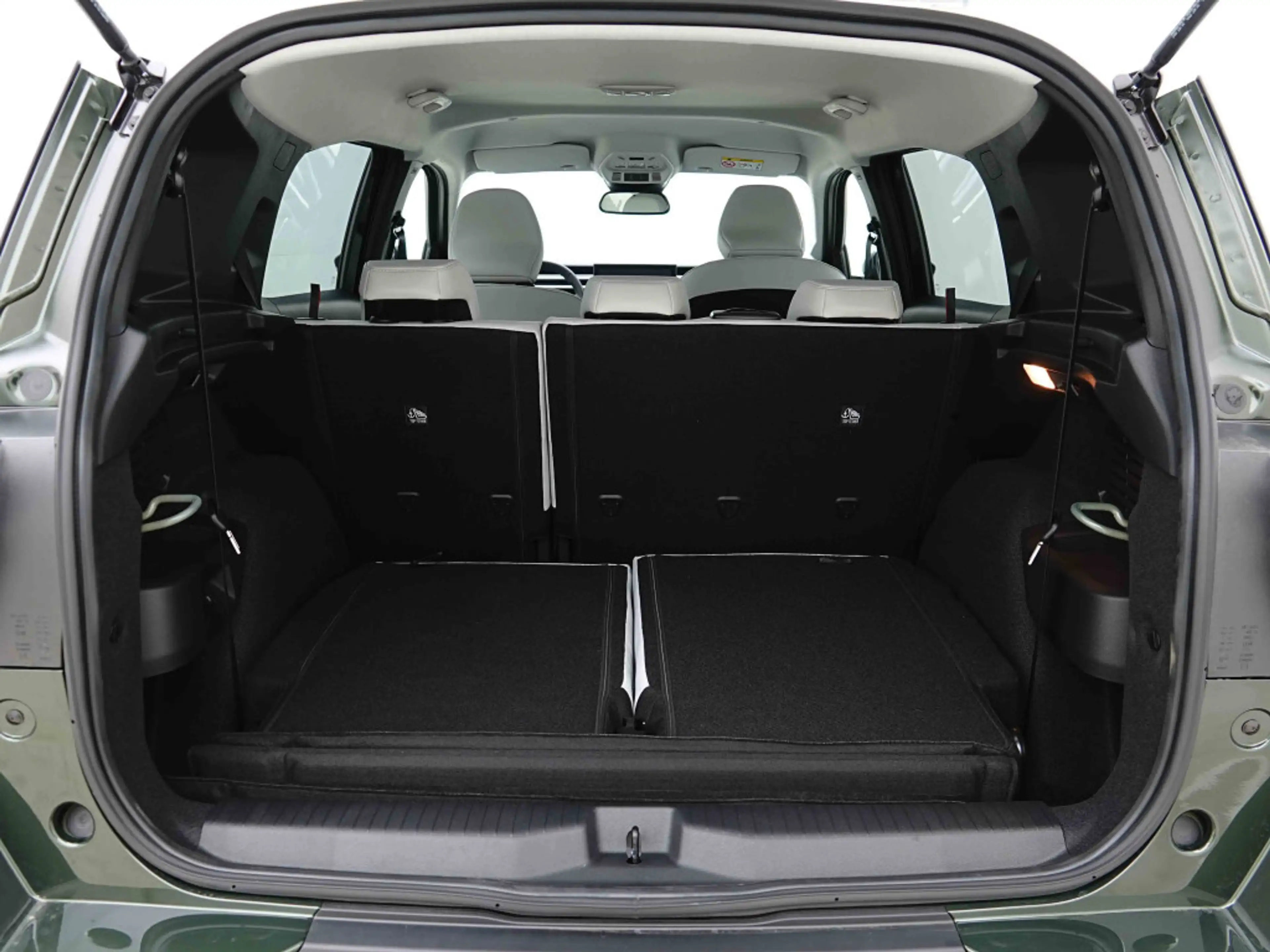 Citroen C3 Aircross 145 Hybrid AUT Max 7pl | GPS | Camera | LED Lights — photo 6