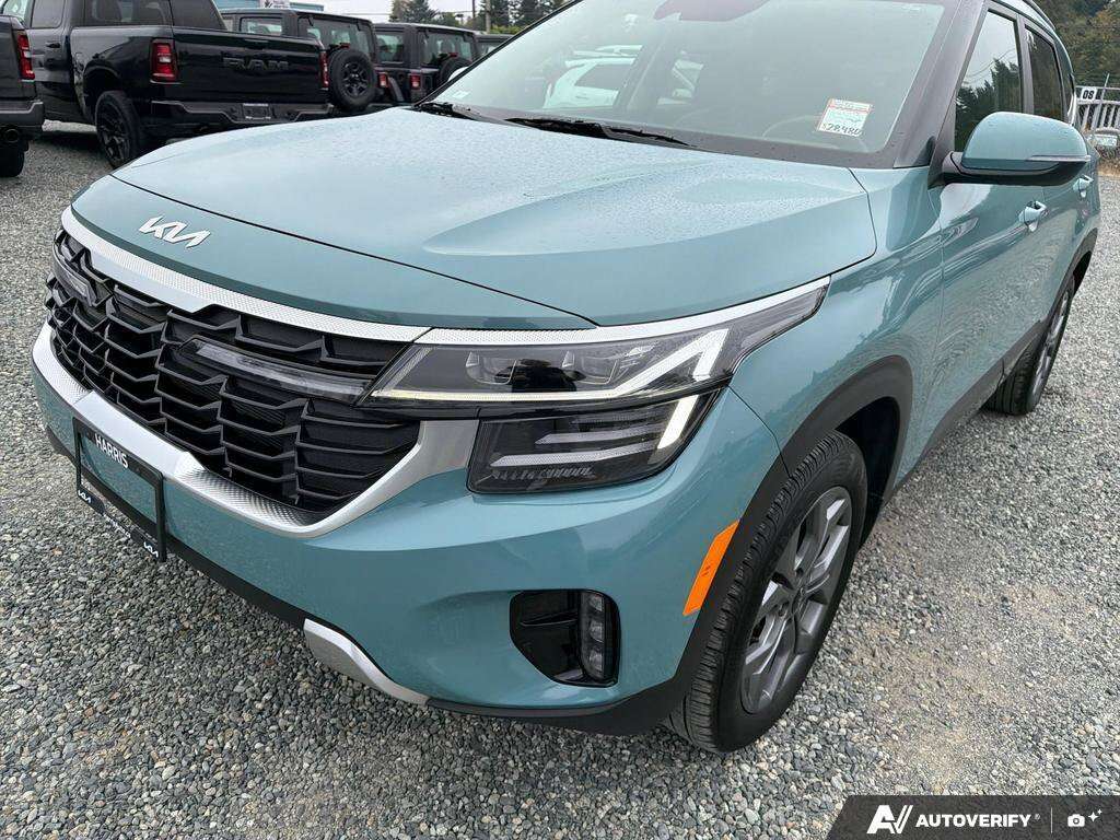 used 2025 Kia Seltos car, priced at $28,888