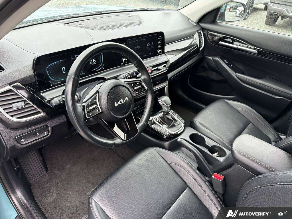 used 2025 Kia Seltos car, priced at $28,888