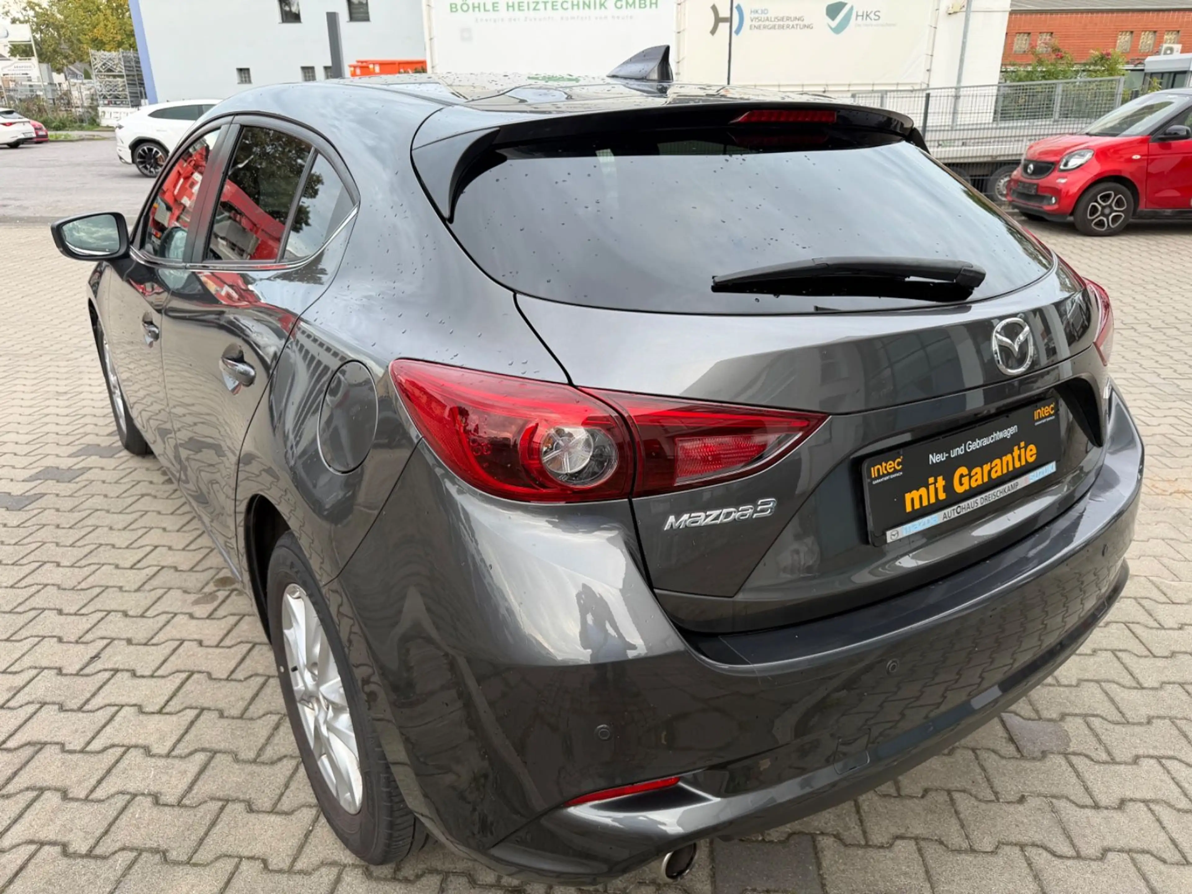 Mazda 3 2.2 Exclusive-Line * 1.Hand * Head-up-Display — photo 11