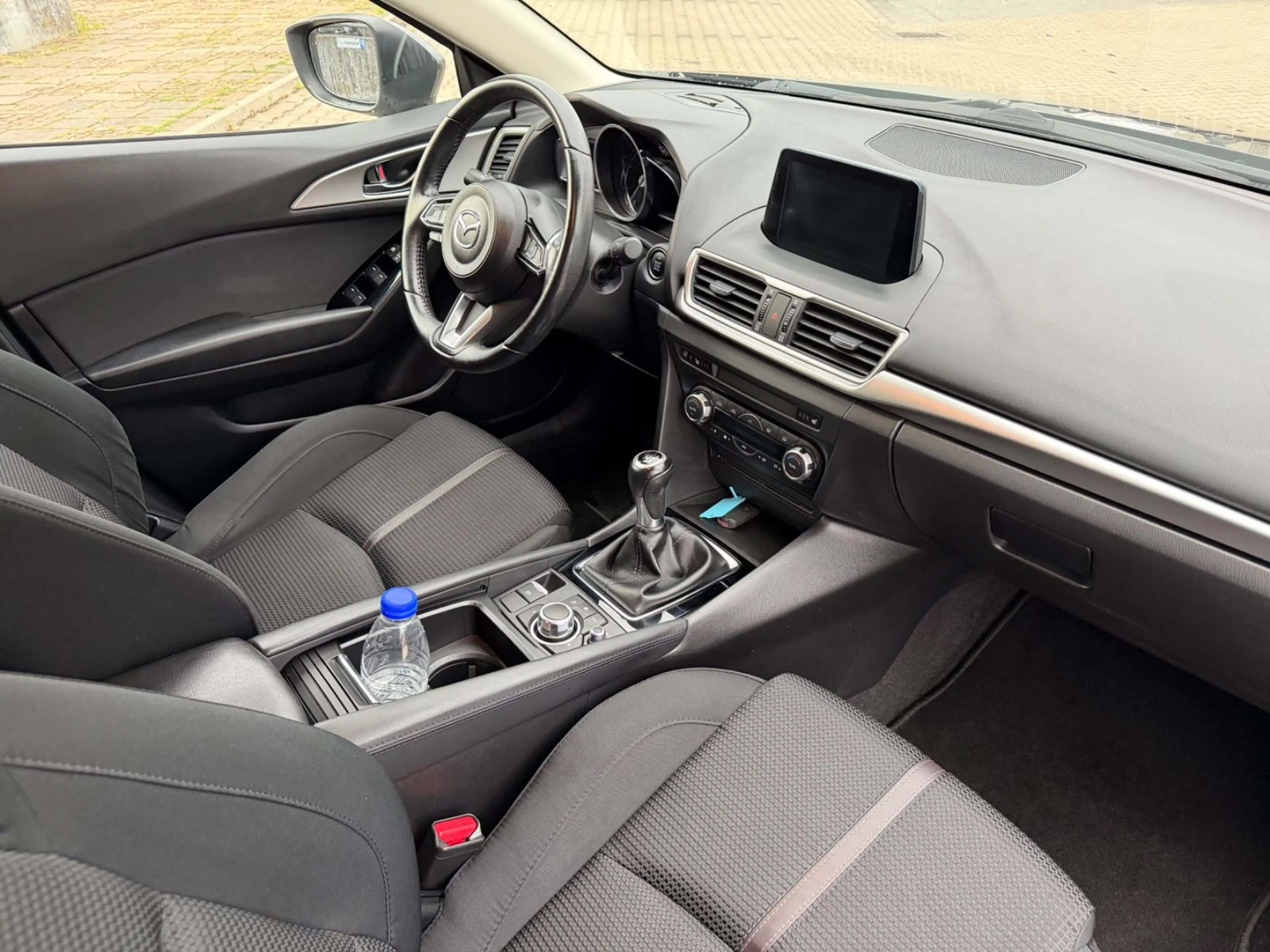 Mazda 3 2.2 Exclusive-Line * 1.Hand * Head-up-Display — photo 13