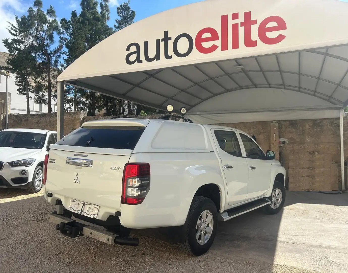 Mitsubishi L200 4WD Bianco - 2