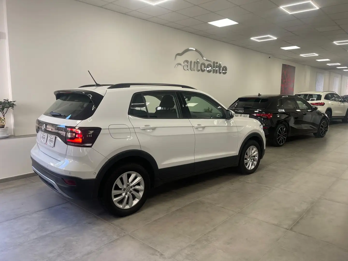 Volkswagen T-Cross Bianco - 1