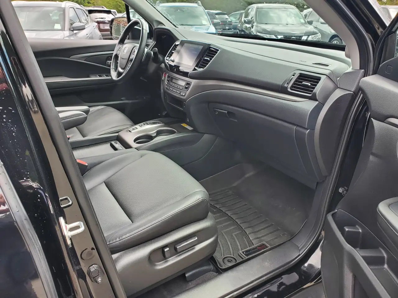 Honda Ridgeline photo Honda Ridgeline