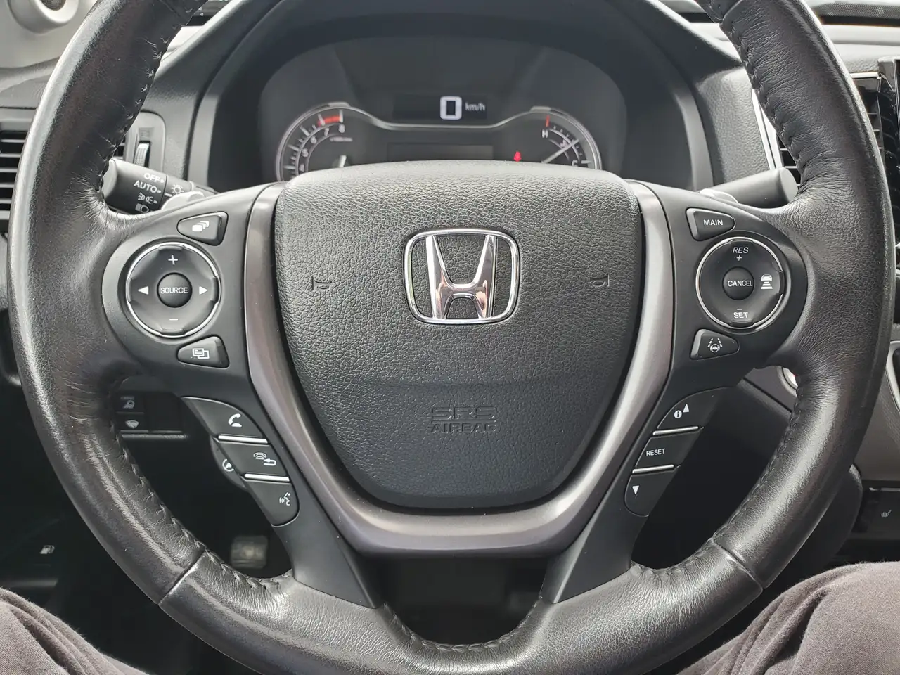 Honda Ridgeline photo Honda Ridgeline