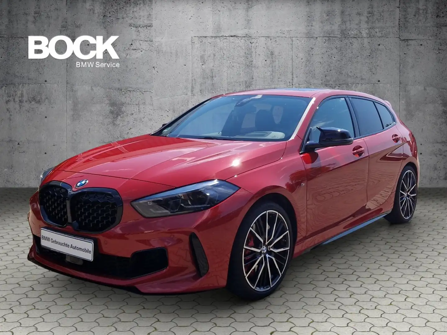 BMW 135 M135 i xDrive Rot - 1