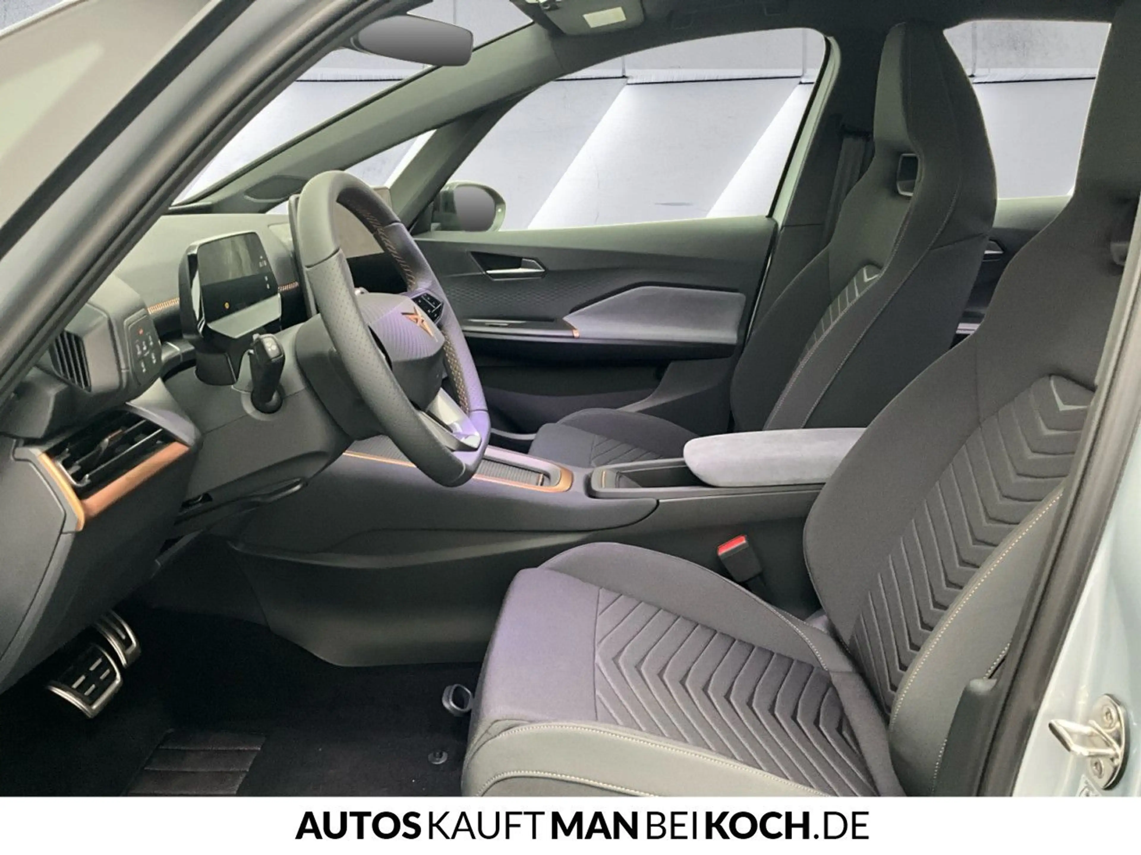 CUPRA Born 150kW/60kWh NAVI SHZ Bluetooth LED Klima — photo 7