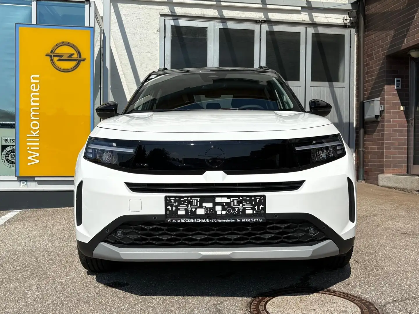 Opel Frontera Frontera 1.2 DI MHEV GS Aut. GS Weiß - 2
