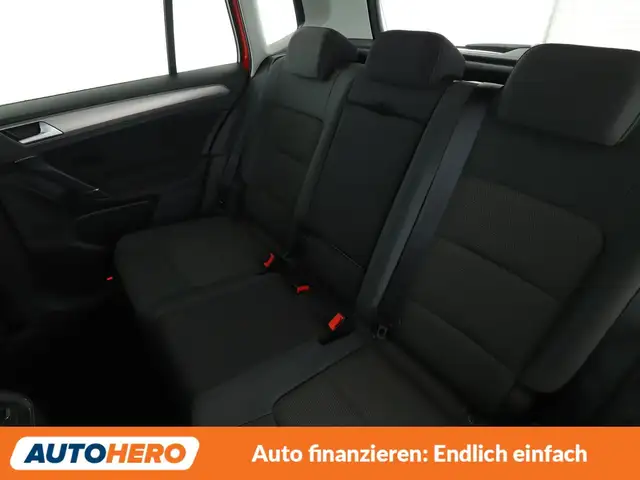 Volkswagen Golf Sportsvan view 14