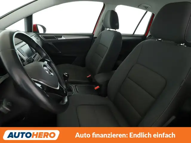 Volkswagen Golf Sportsvan view 10