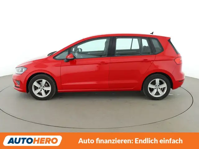 Volkswagen Golf Sportsvan view 3