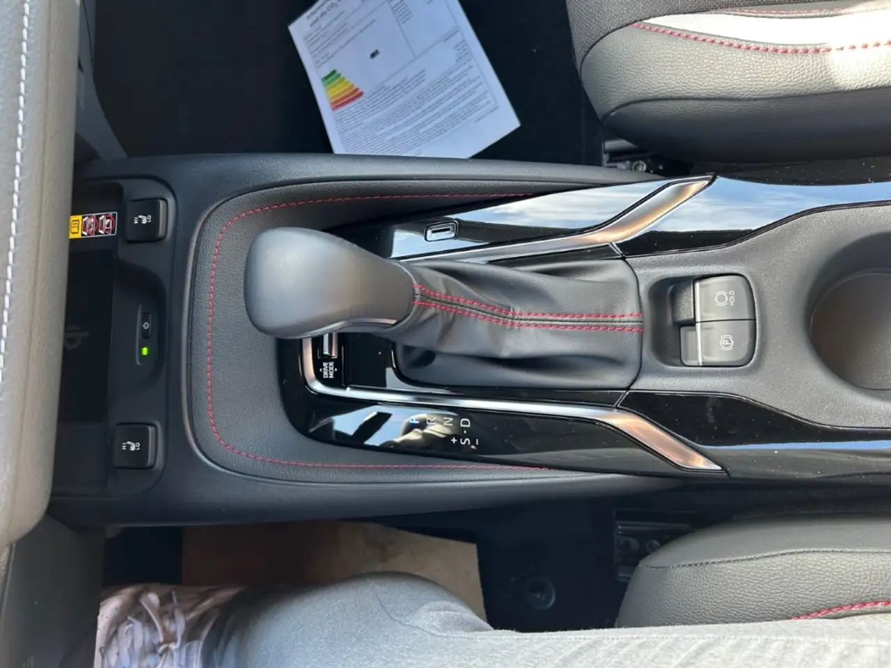 Toyota Corolla Hybrid 2,0L Touring Sports GR Sport, миниатюра 21