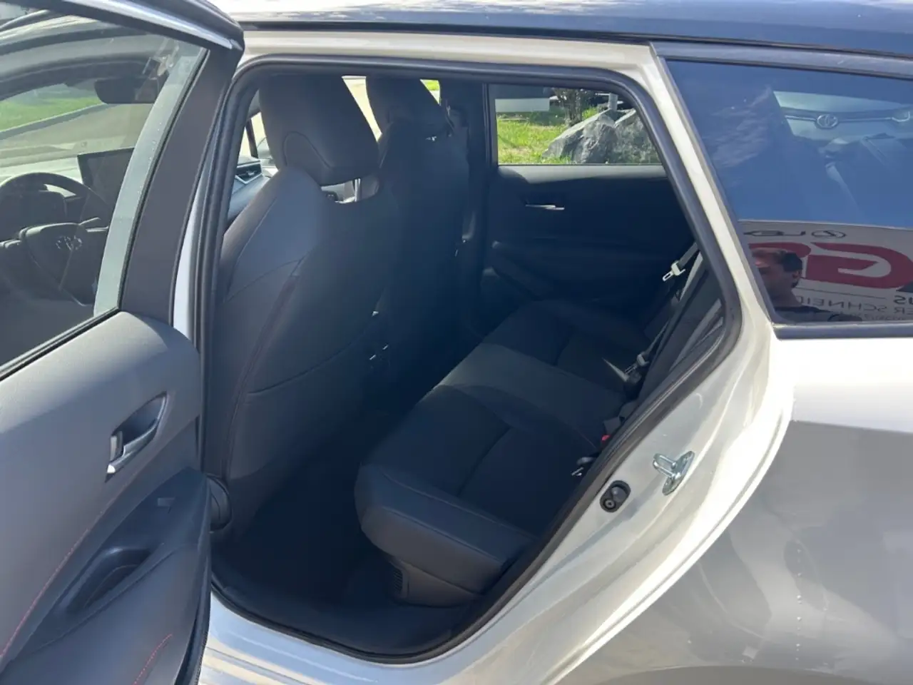 Toyota Corolla Hybrid 2,0L Touring Sports GR Sport, миниатюра 12