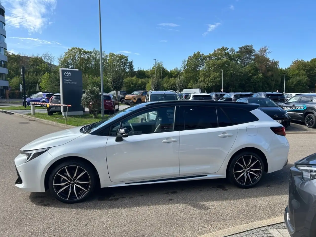 Toyota Corolla Hybrid 2,0L Touring Sports GR Sport, миниатюра 6
