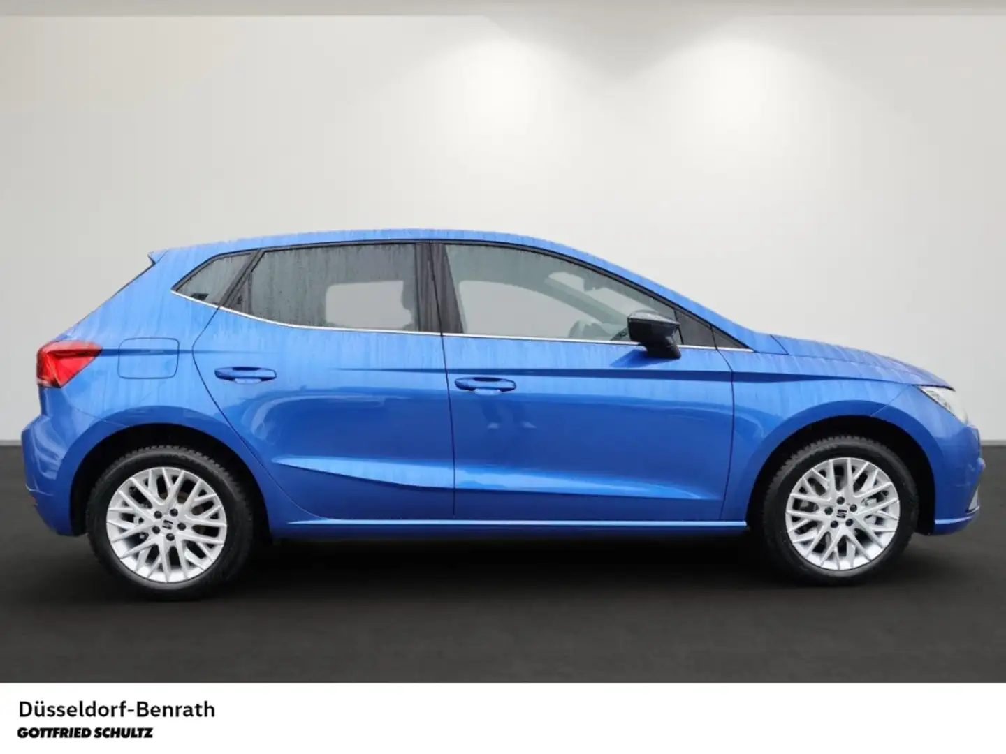 SEAT Ibiza Xcellence 1.0 TSI DSG Voll-LED Navi Einparkhilfe R Blau - 2