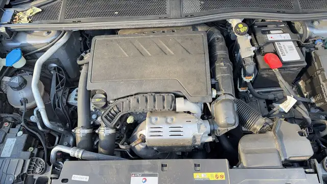 Peugeot 308 view 15