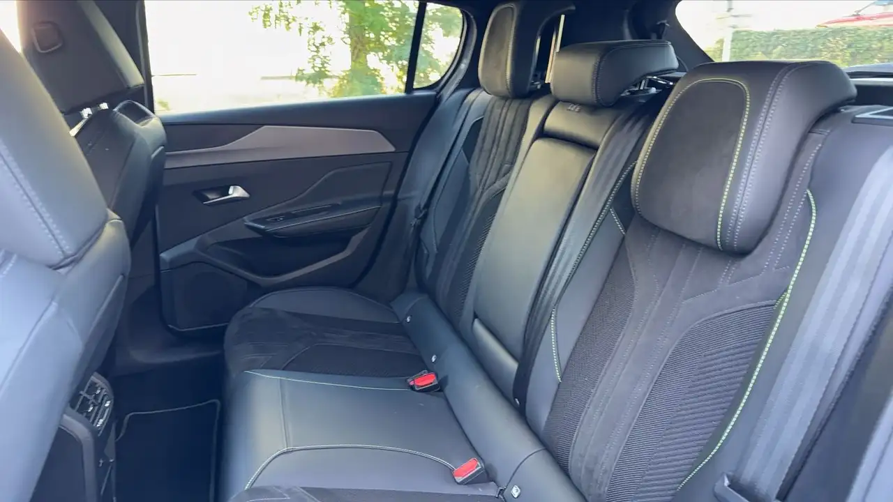 Peugeot 308 308 — photo 9