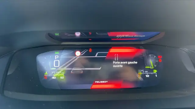 Peugeot 308 view 12