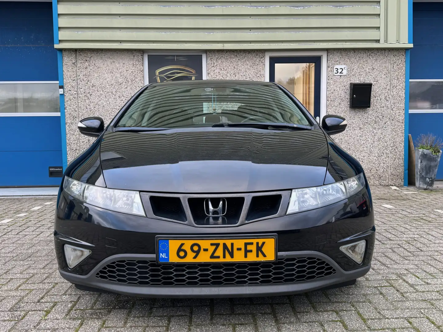 Honda Civic 1.8 Sport Zwart - 2
