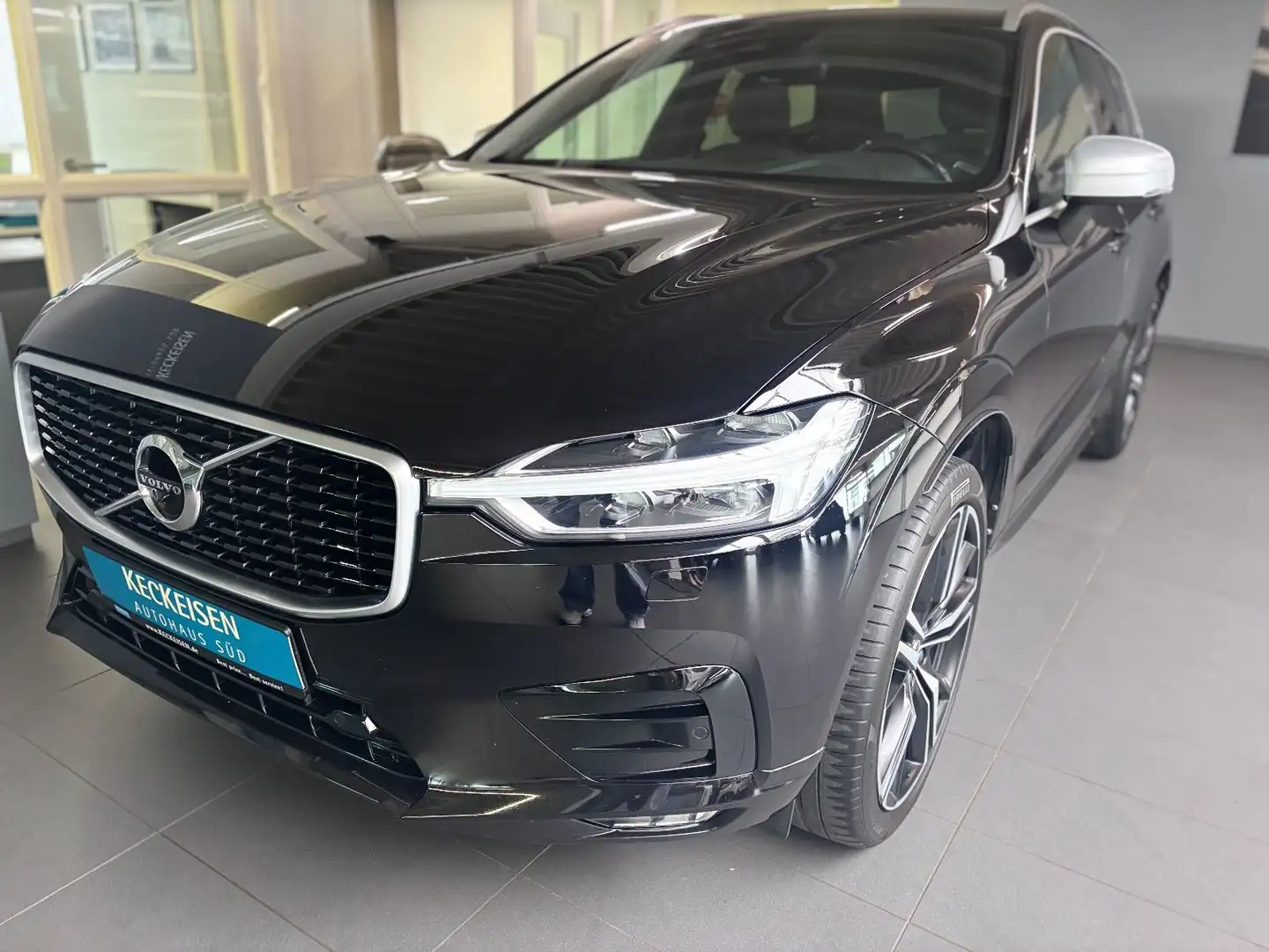 Volvo XC60 D5 AWD Geartronic R-Design 360°| BLIS | AHK Schwarz - 1