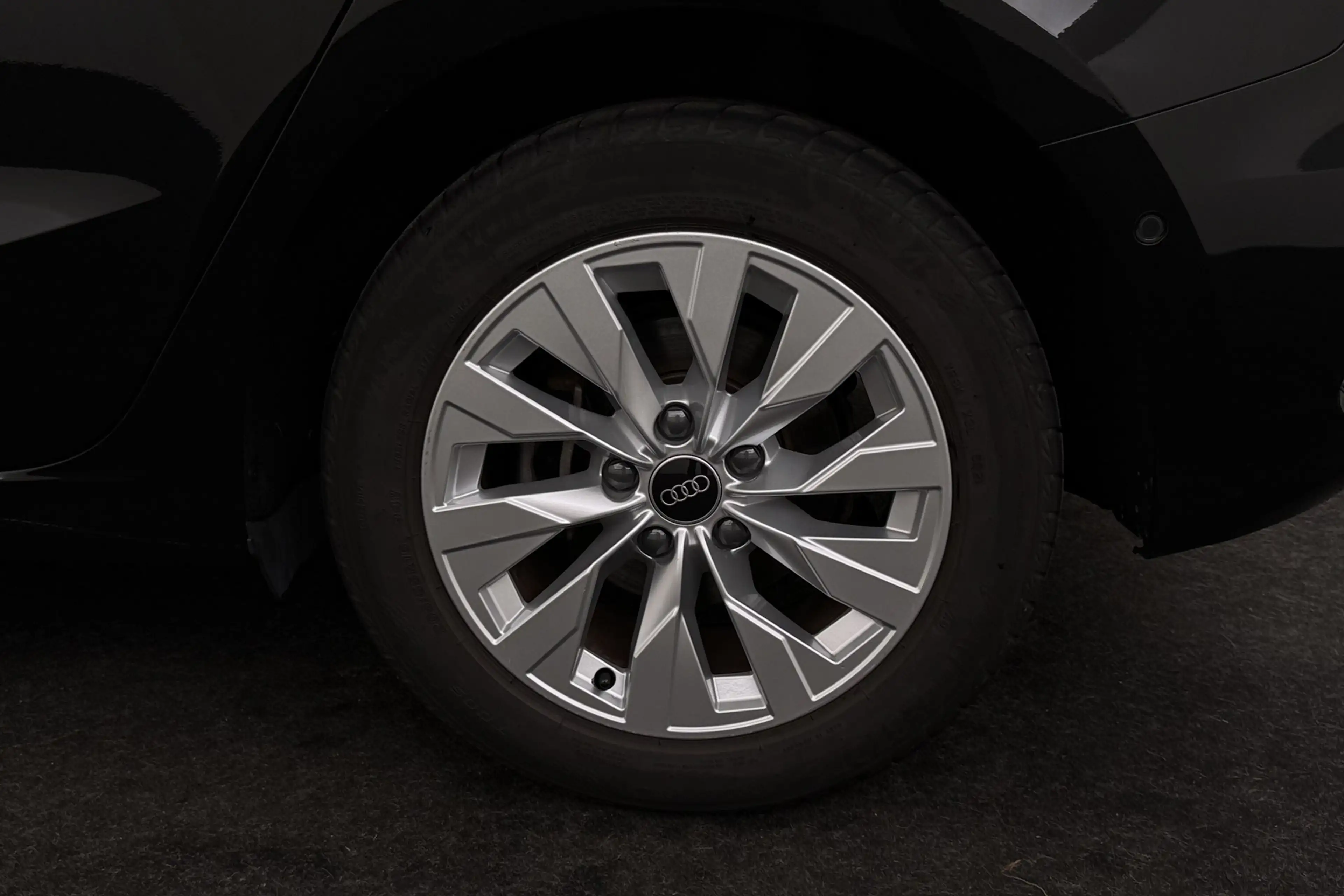 Audi A1 SPORTBACK 40 1.4TFSI-e S-TRONIC PHEV + GPS + LEDER — photo 15