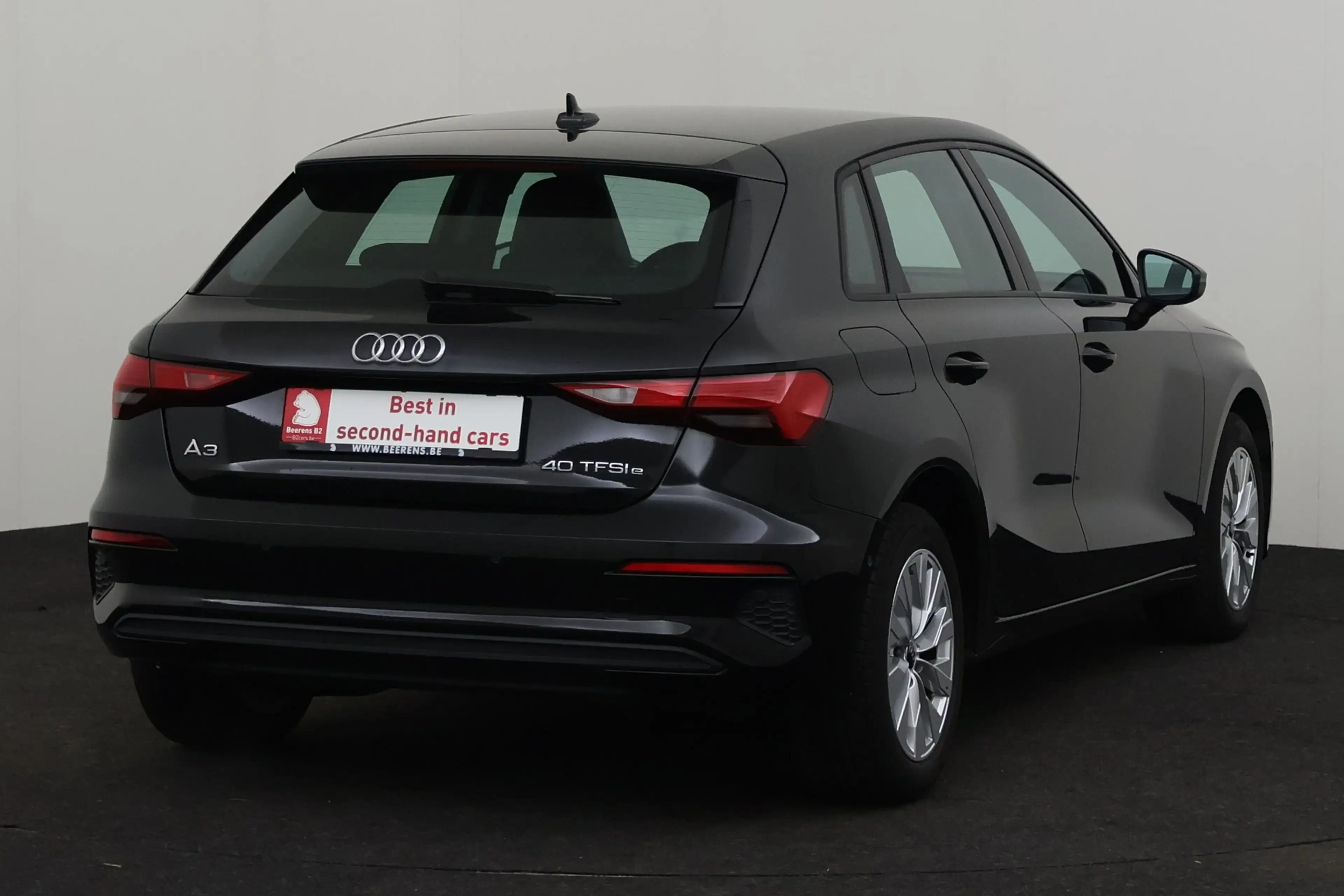 Audi A1 SPORTBACK 40 1.4TFSI-e S-TRONIC PHEV + GPS + LEDER — photo 3