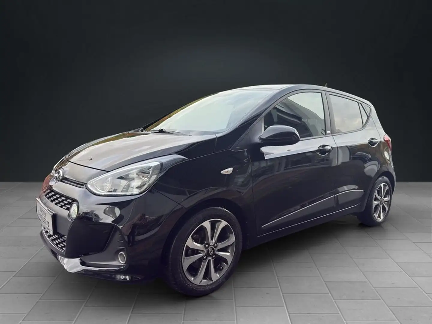 Hyundai i10 Passion SHZ LM Klima Noir - 2