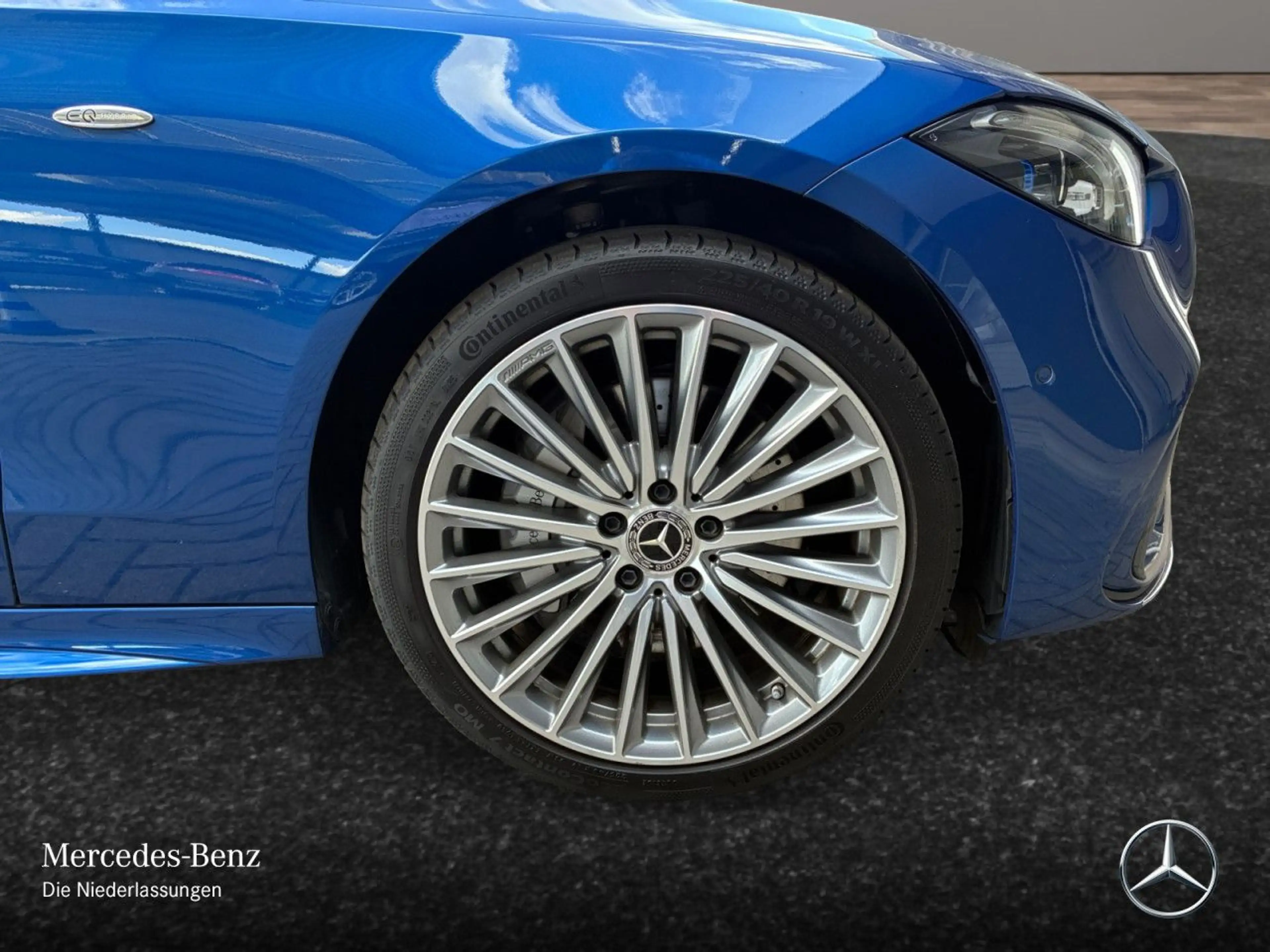 Mercedes-Benz C 300 e AMG+360+TOTW+KEYLESS+9G — photo 6