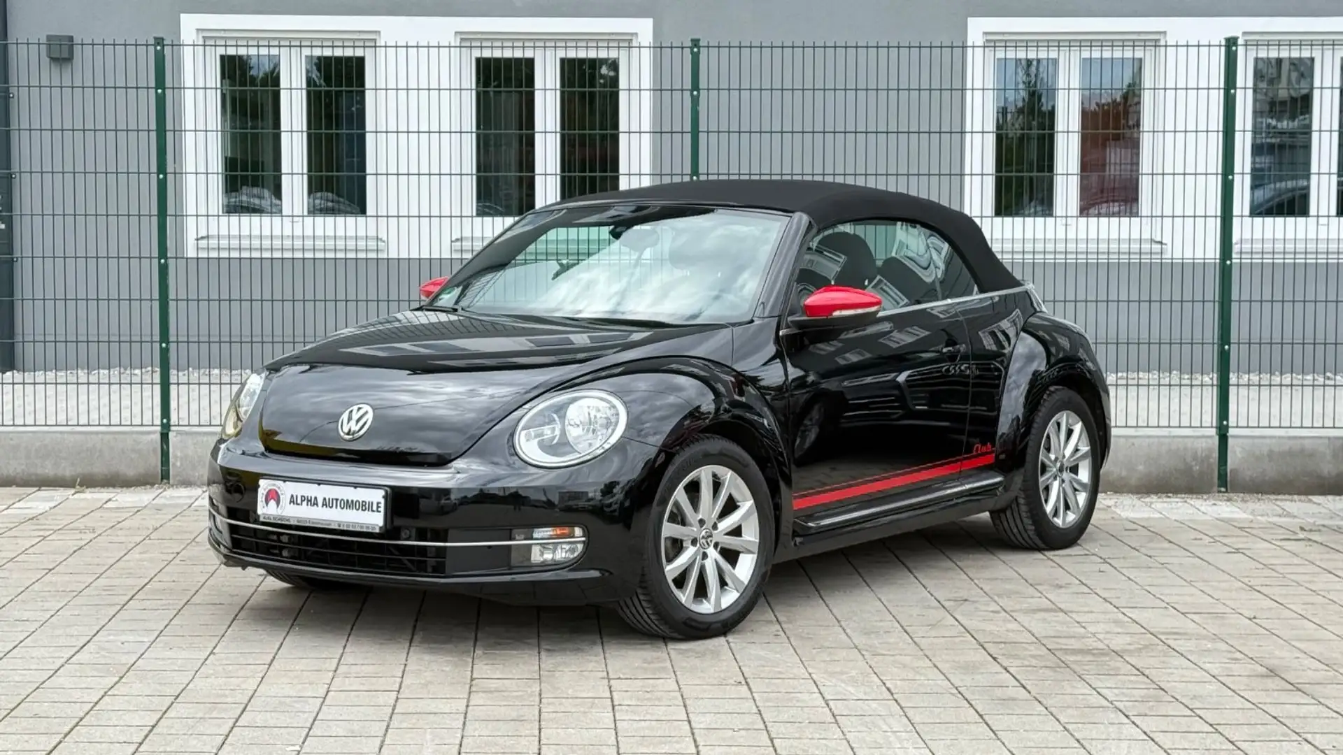 Volkswagen Beetle Cabriolet Club BMT/Navi/Sitzheiz Schwarz - 1