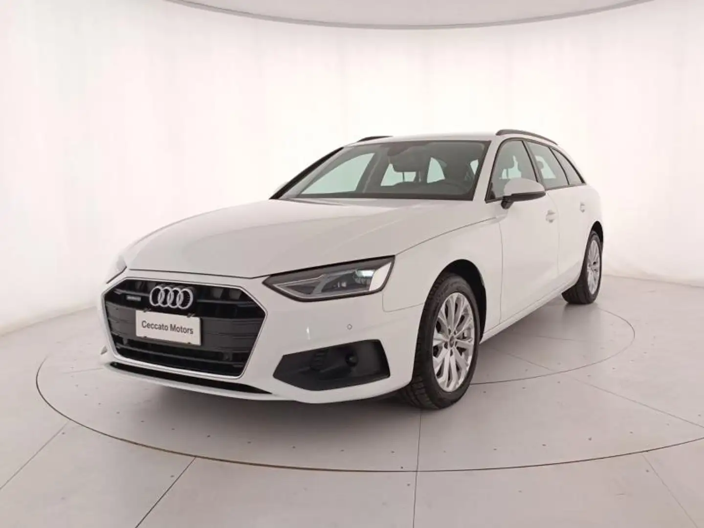 Audi A4 Avant 50 3.0 tdi mhev Business Advanced quattro Bianco - 1