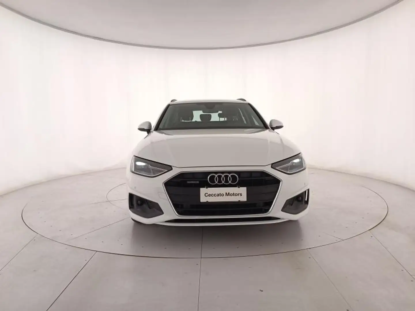 Audi A4 Avant 50 3.0 tdi mhev Business Advanced quattro Bianco - 2