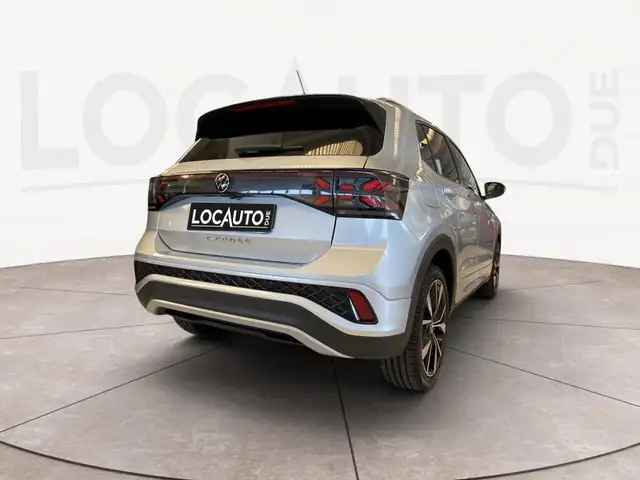 Volkswagen T-Cross view 4
