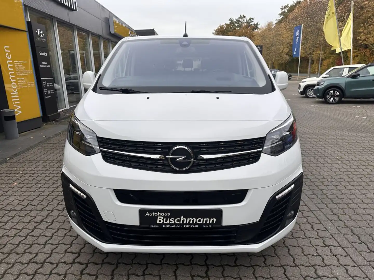 Opel Zafira Life Life E 75-kWh M Tourer +WENIG KM+ Weiß - 2