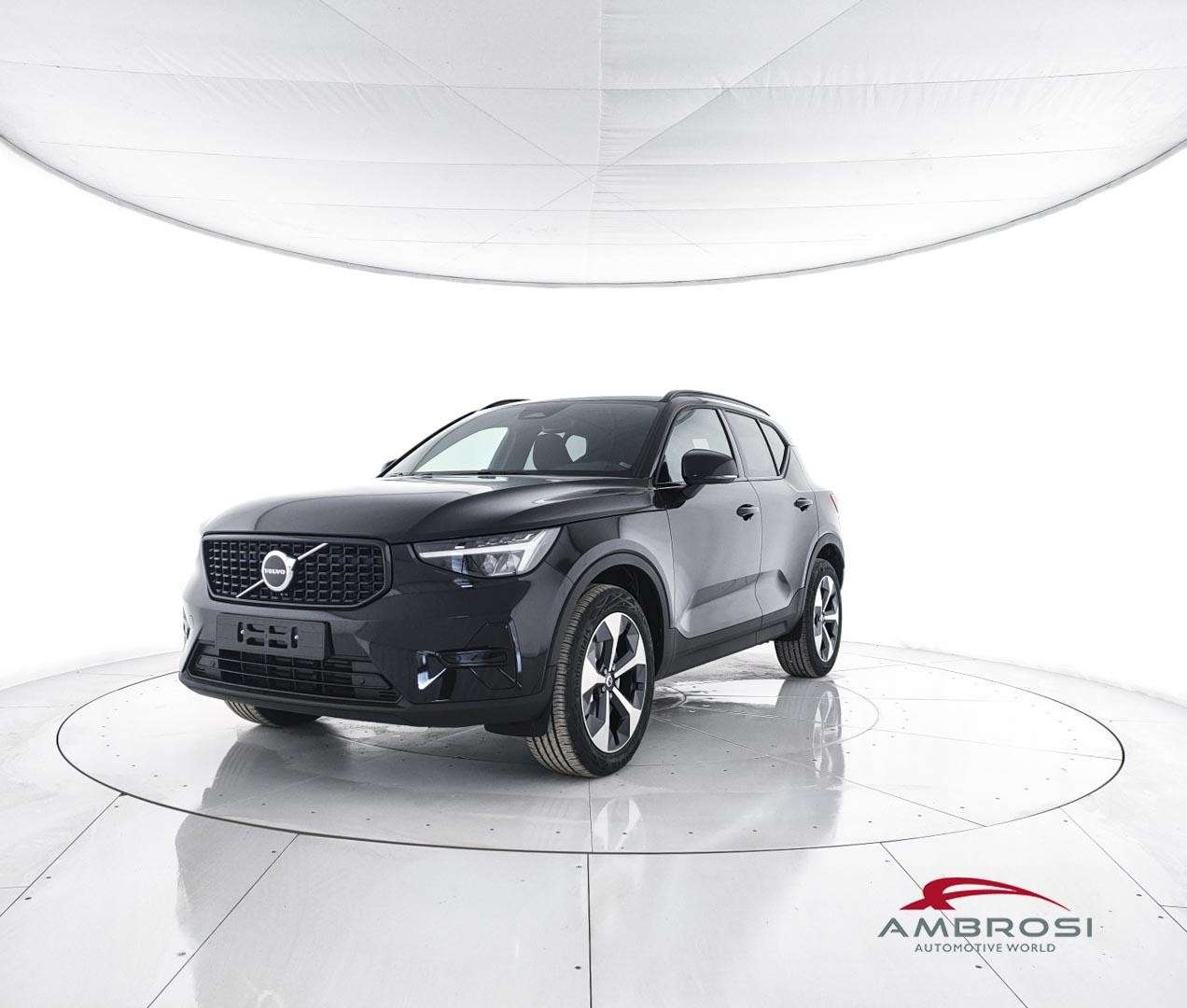 Volvo XC40 2026