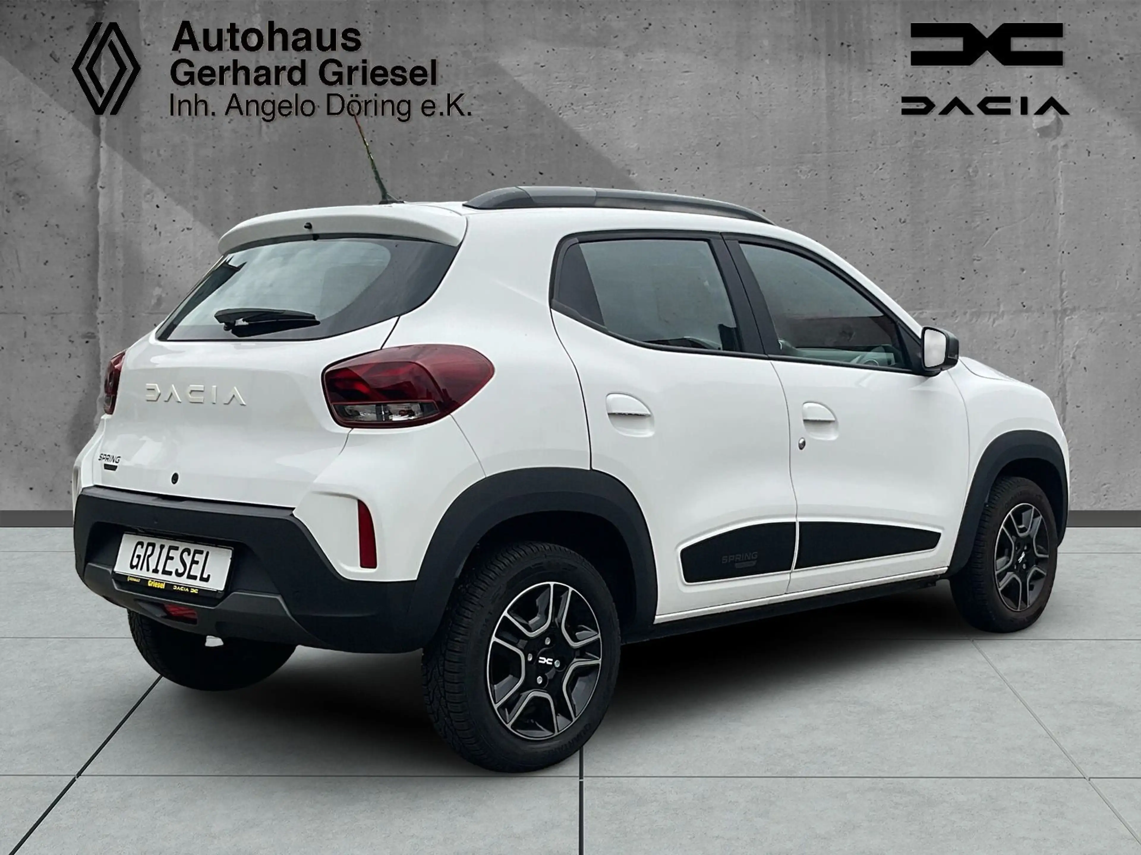 Dacia Spring Electric Essential Optionspaket Expressio — photo 5