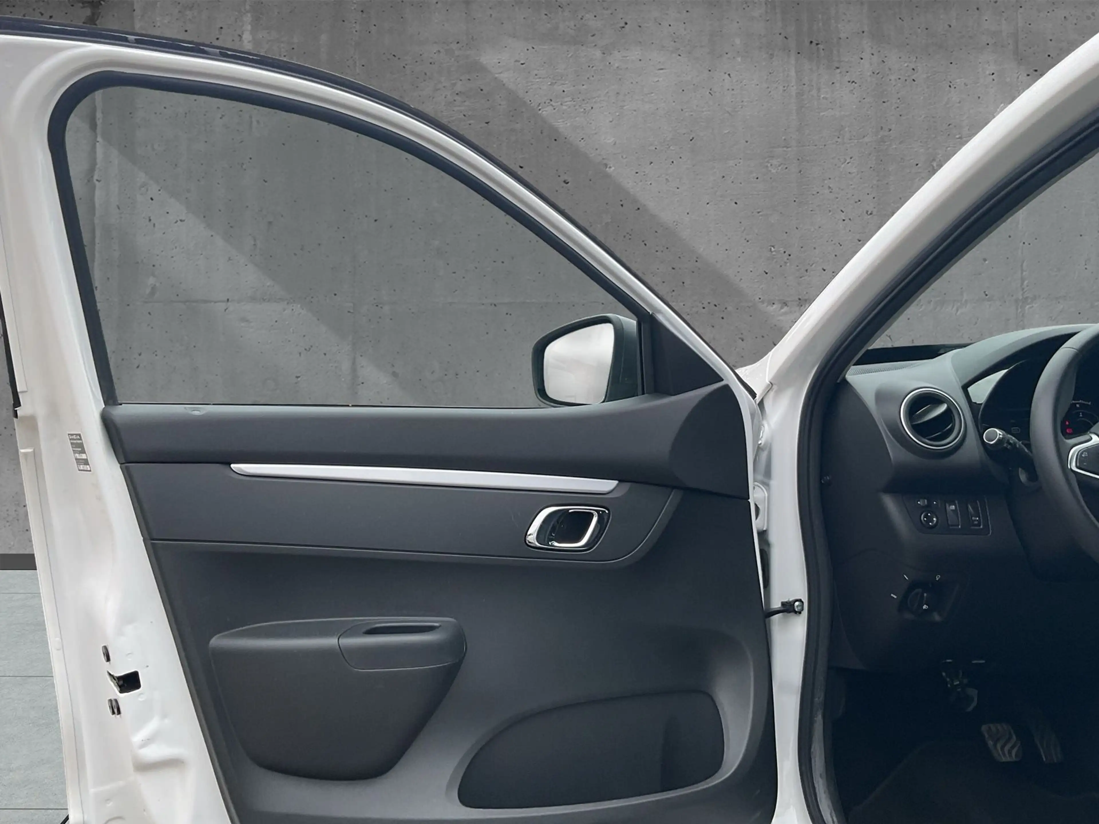 Dacia Spring Electric Essential Optionspaket Expressio — photo 8