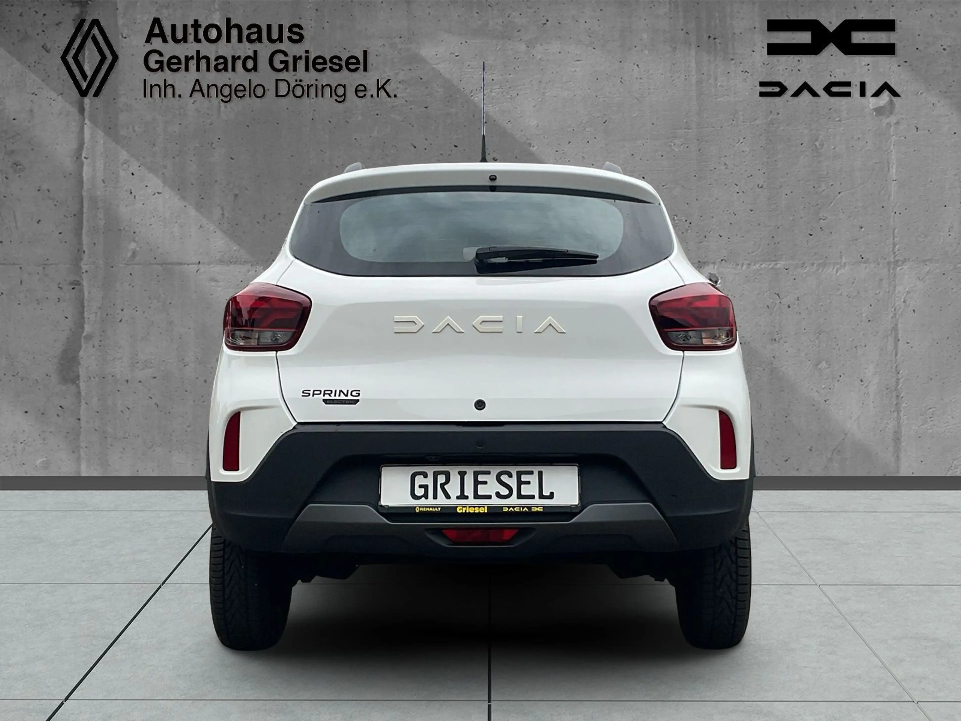 Dacia Spring Electric Essential Optionspaket Expressio — photo 4
